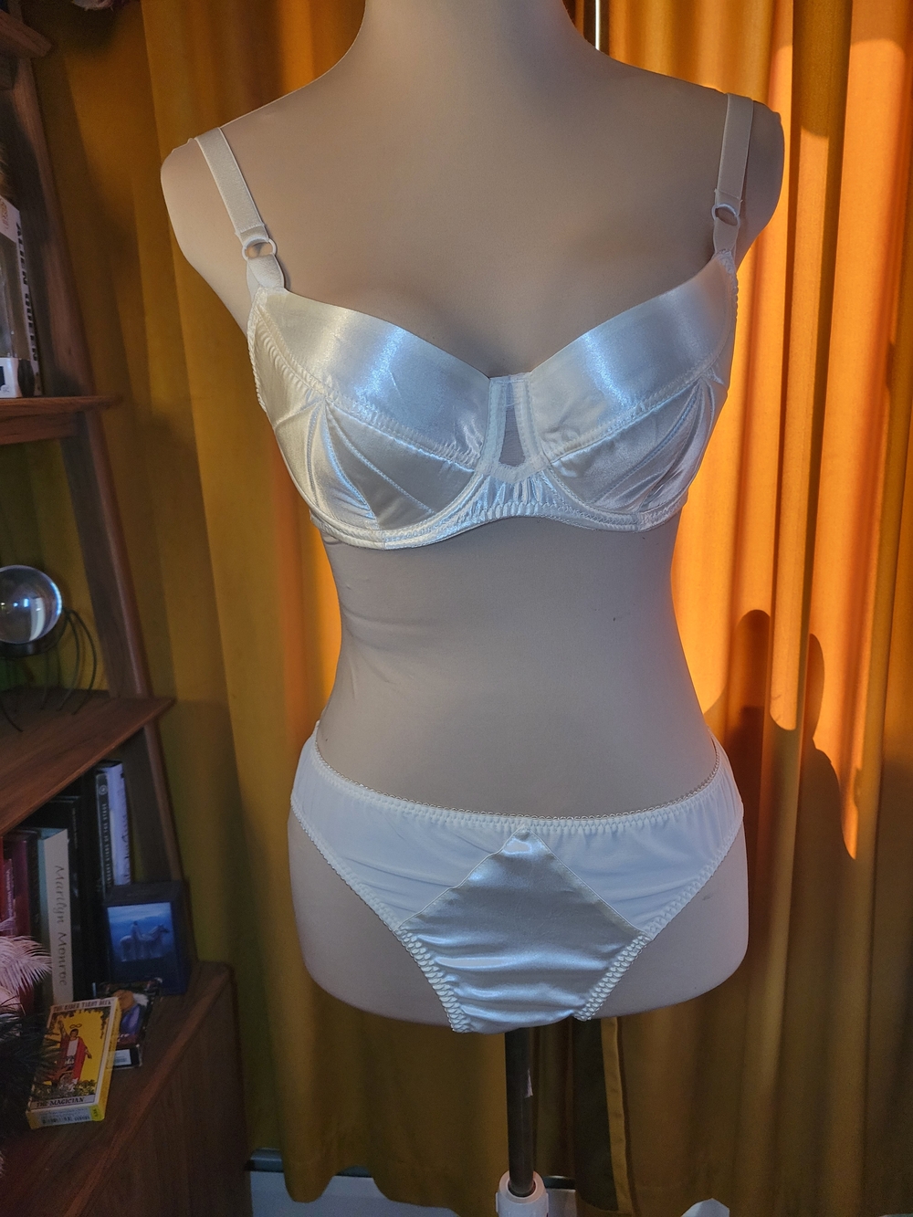Glamour Satin Underwire Bra & Harlow Brief Set
